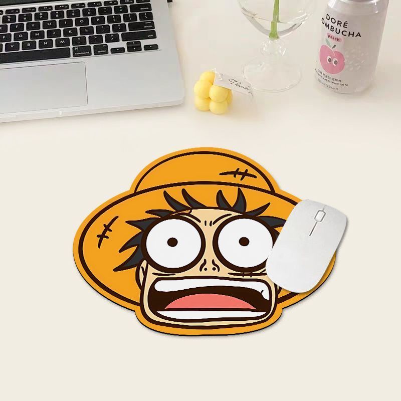 One Piece Luffy muismat, klein - Desk Setup Rug recensie en prijs
